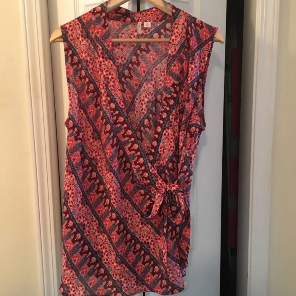 Floral wrap blouse